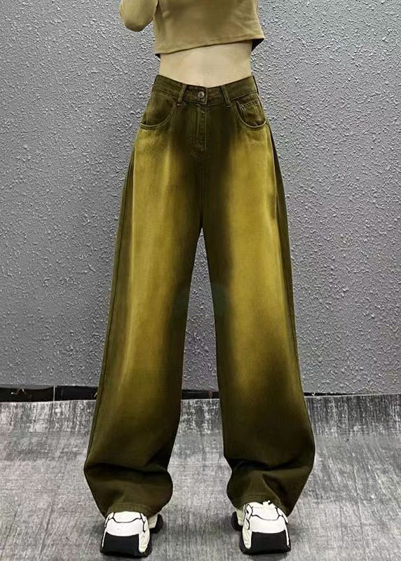 Effortlessly Elegant Pants with a Timeless Design
