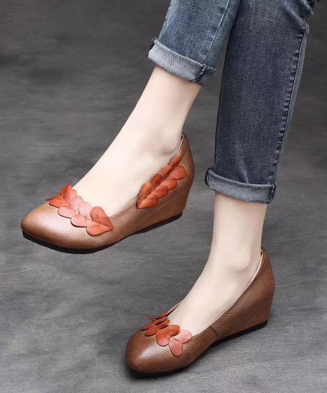 Classic Vintage Heels with a Flattering Fit
