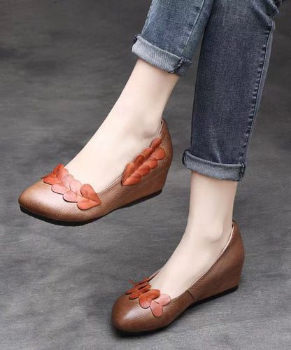 Classic Vintage Heels with a Flattering Fit