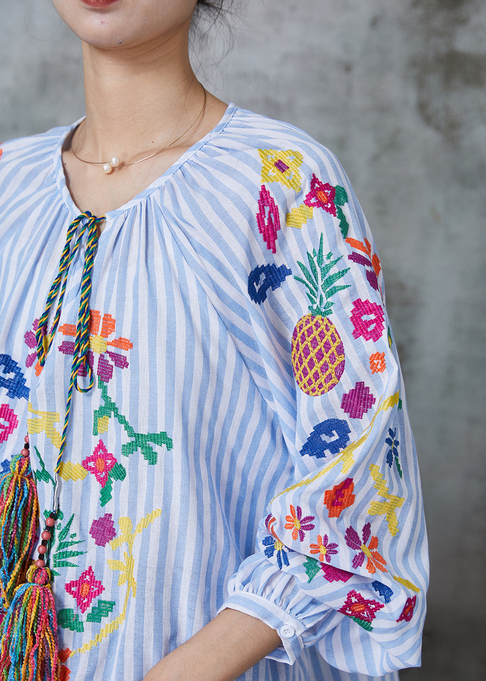 Classic Vintage Shirt with a Flattering Fit