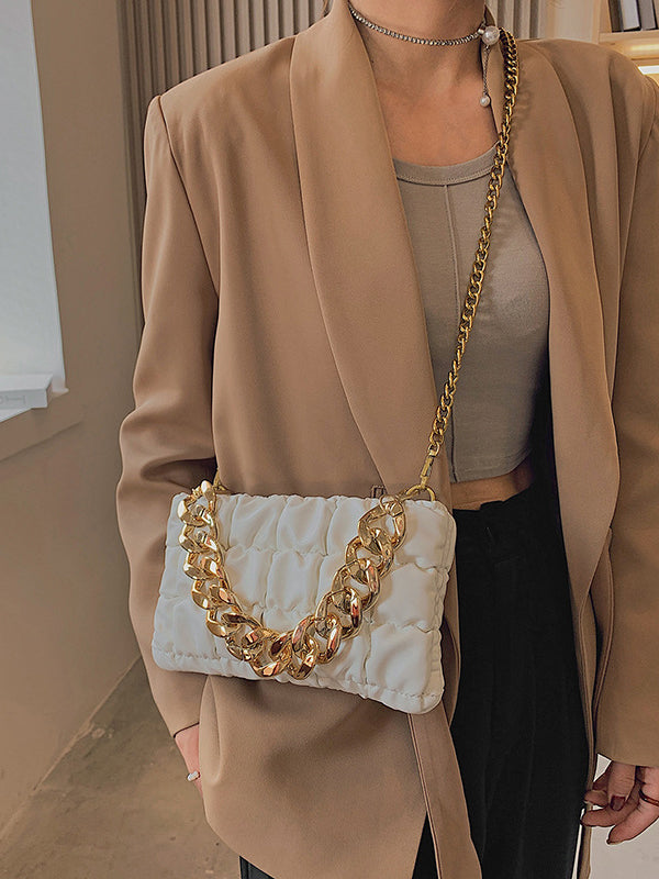 Effortlessly Elegant Bag with a Timeless Design