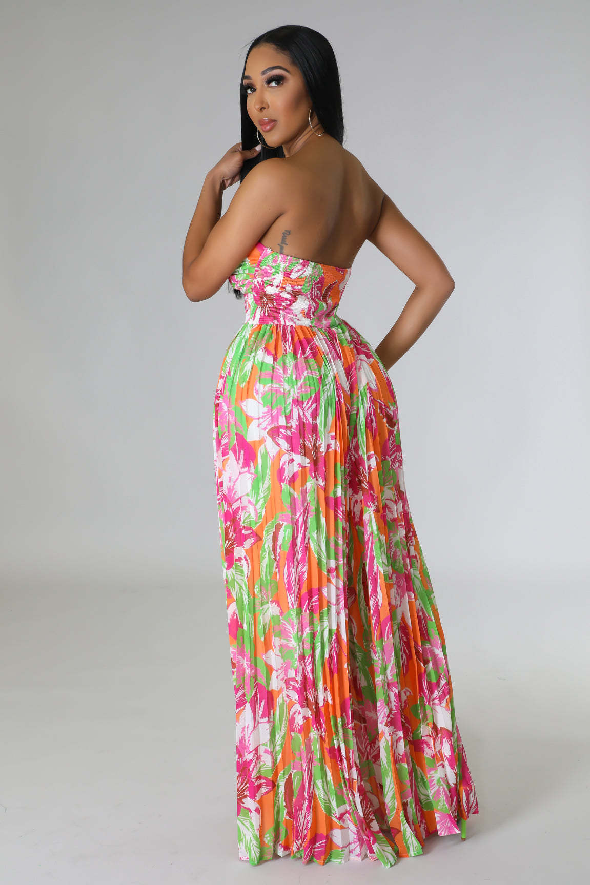 Classic Vintage Trousers with a Flattering Fit