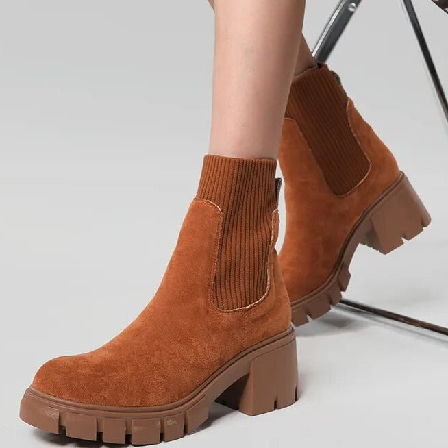 Elegantly Styled Boots for Everyday Wear