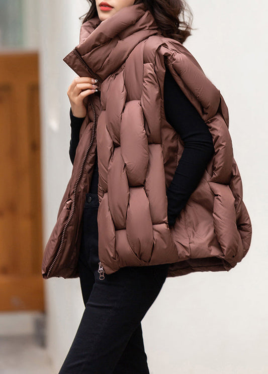 Well Tailored Coat with a Graceful Silhouette