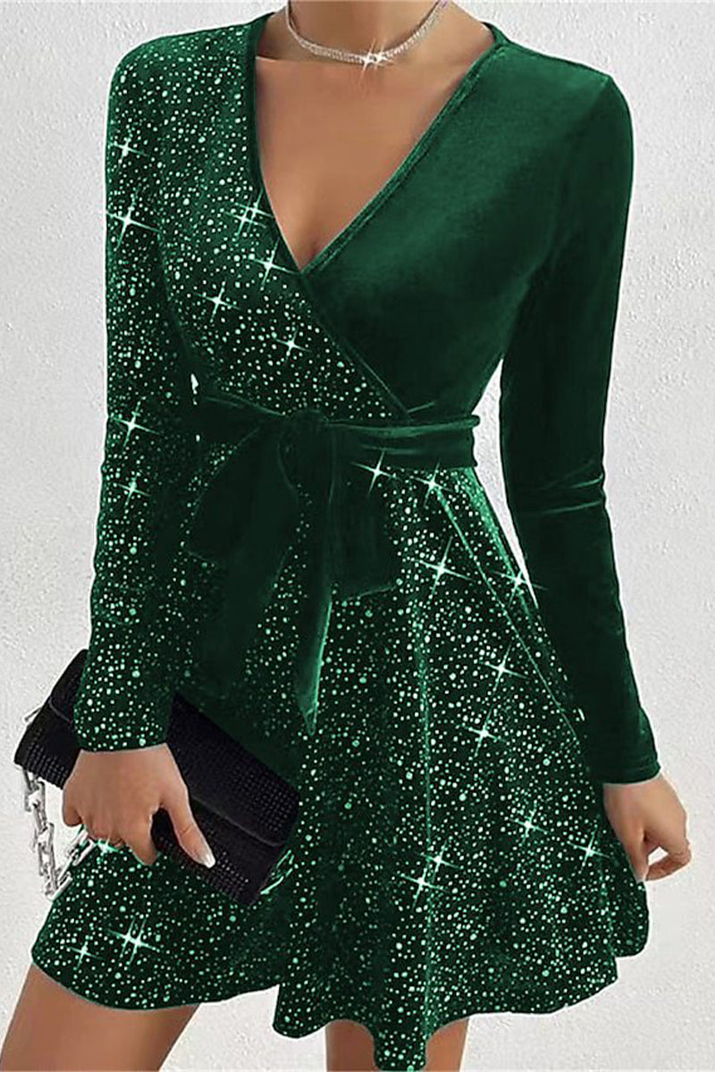 Classic Vintage Dress with a Flattering Fit