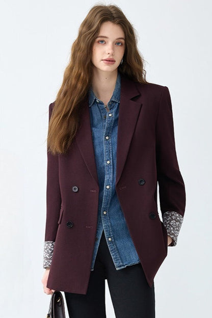 Sophisticated Garment with a Clean Classic Look