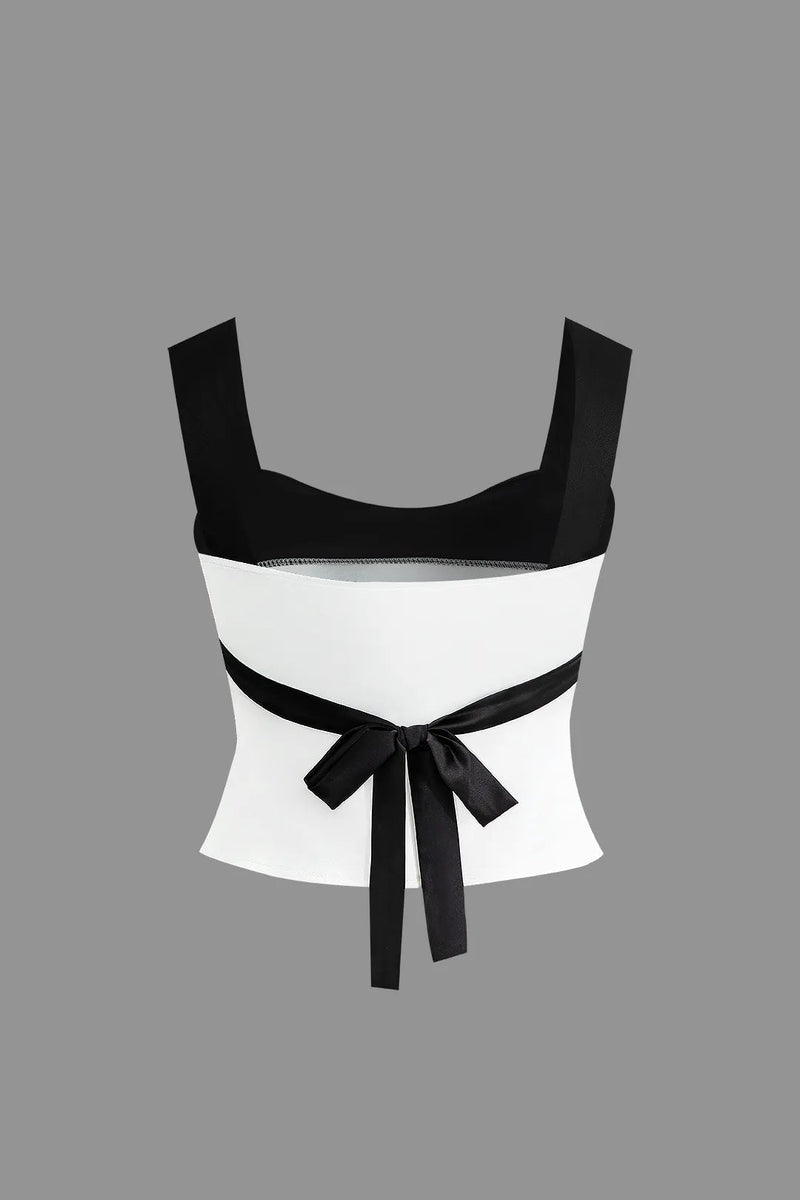 Effortlessly Elegant Top with a Timeless Design