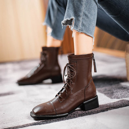 Polished Boots with an Effortless Classic Look
