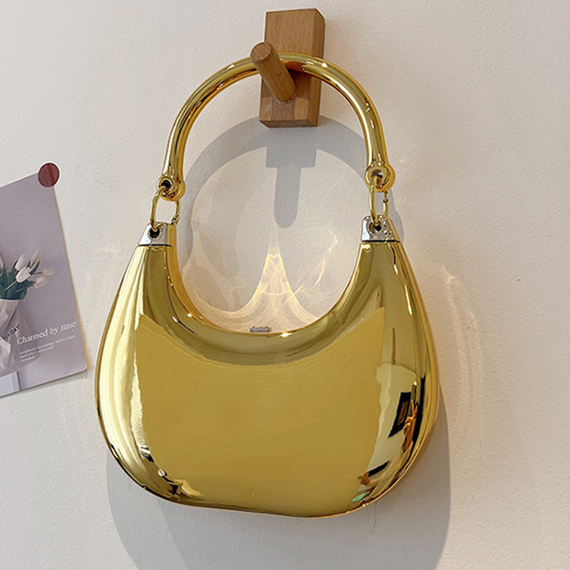 Classic Vintage Bag with a Flattering Fit