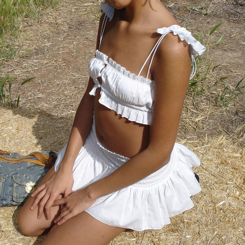 Gracefully Styled Garment for Any Occasion