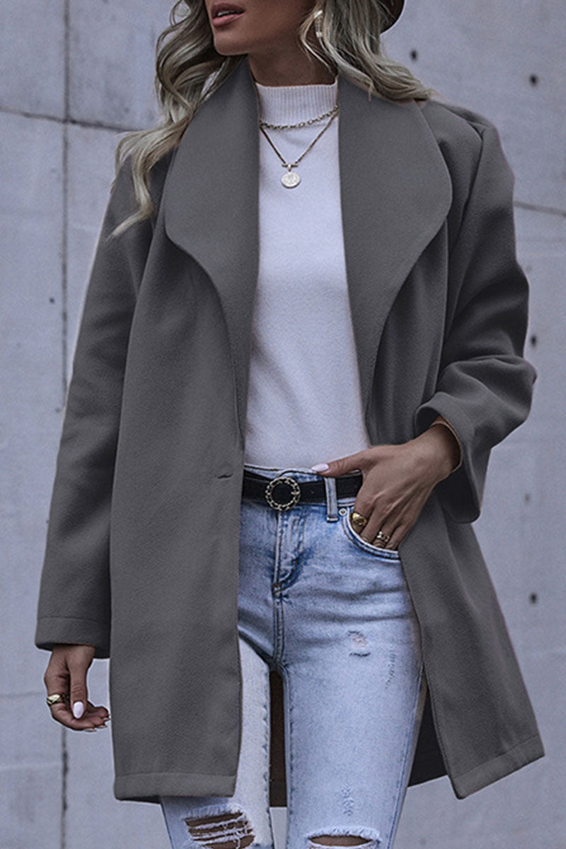 Gracefully Styled Garment for Any Occasion