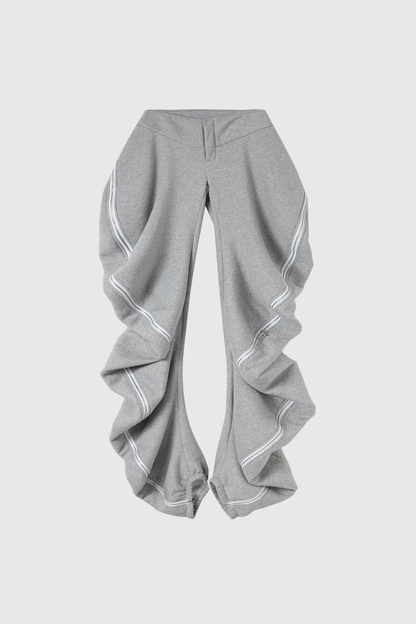 Classic Vintage Pants with a Flattering Fit