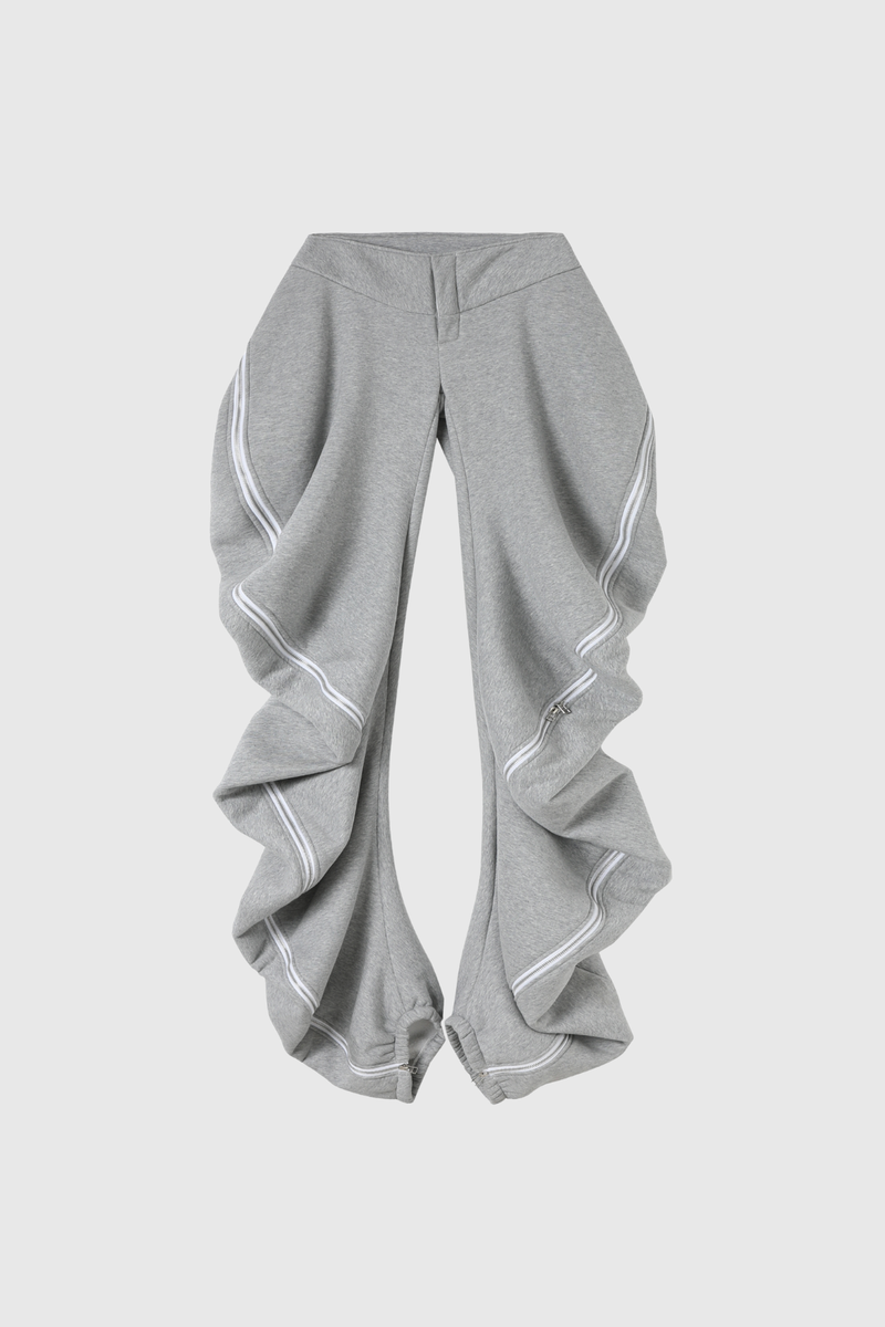 Classic Vintage Pants with a Flattering Fit
