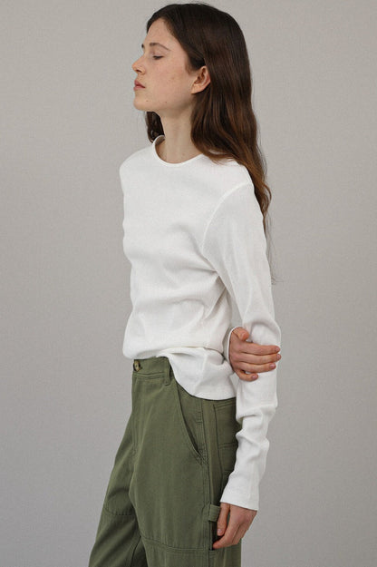 Effortlessly Elegant Top with a Timeless Design