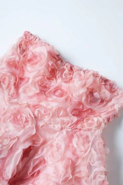 Well Tailored Garment with a Graceful Silhouette