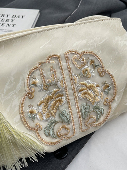 Elegantly Styled Bag for Everyday Wear