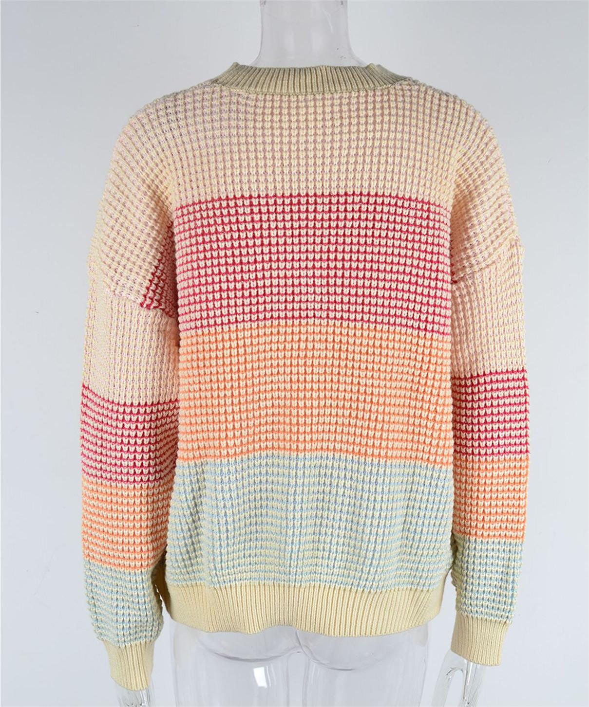 Classic Vintage Sweater with a Flattering Fit