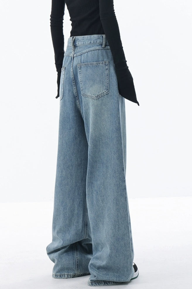 Well Tailored Garment with a Graceful Silhouette