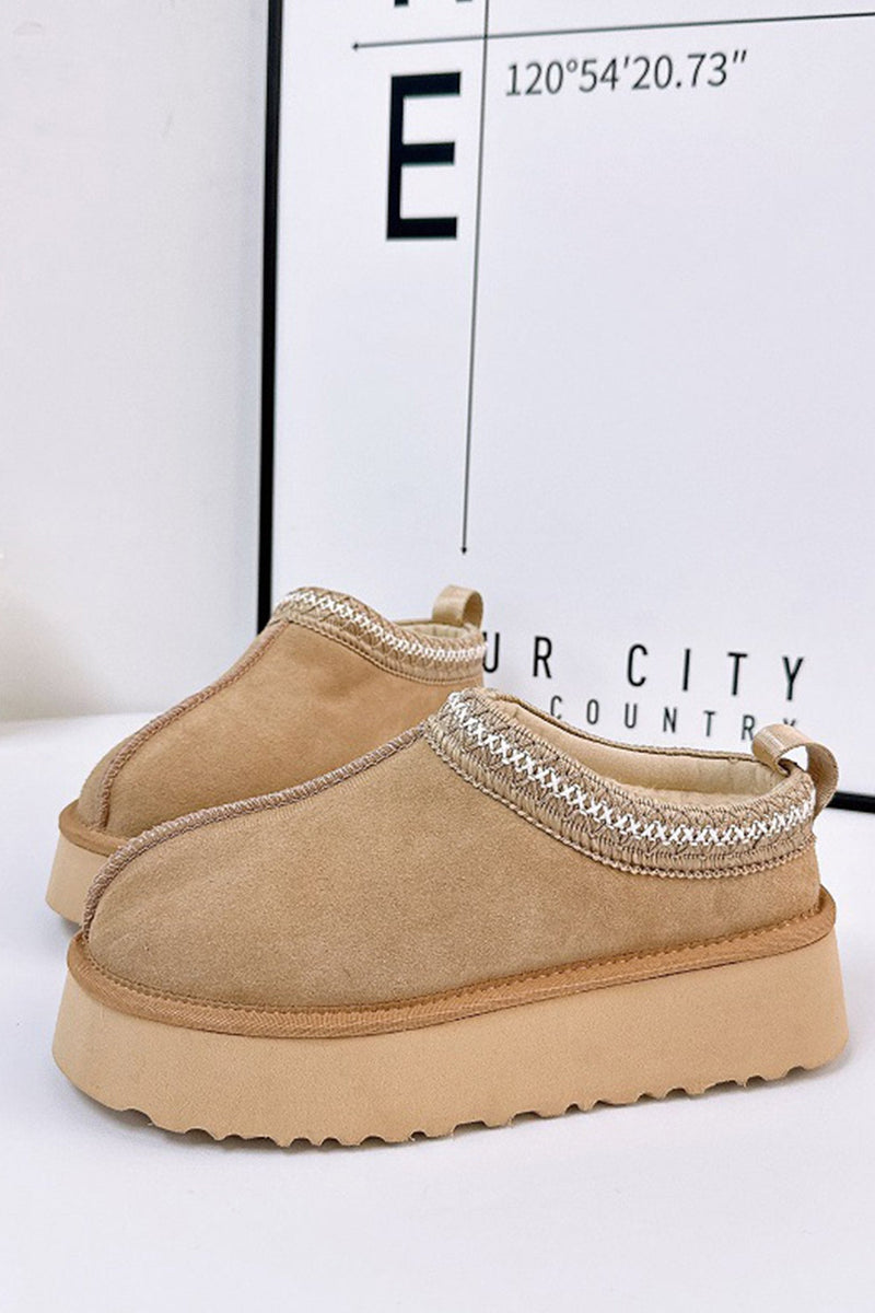 Elegantly Styled Boots for Everyday Wear
