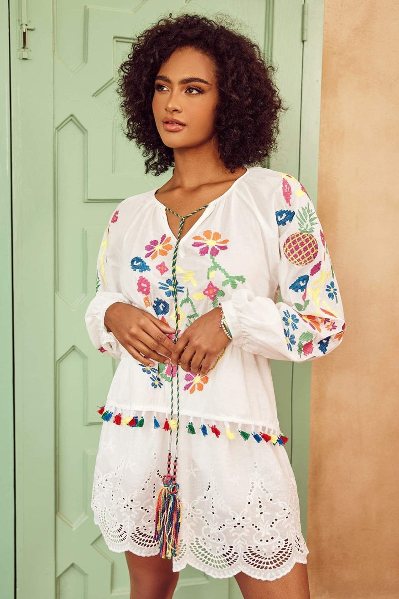 Elegantly Styled Blouse for Everyday Wear