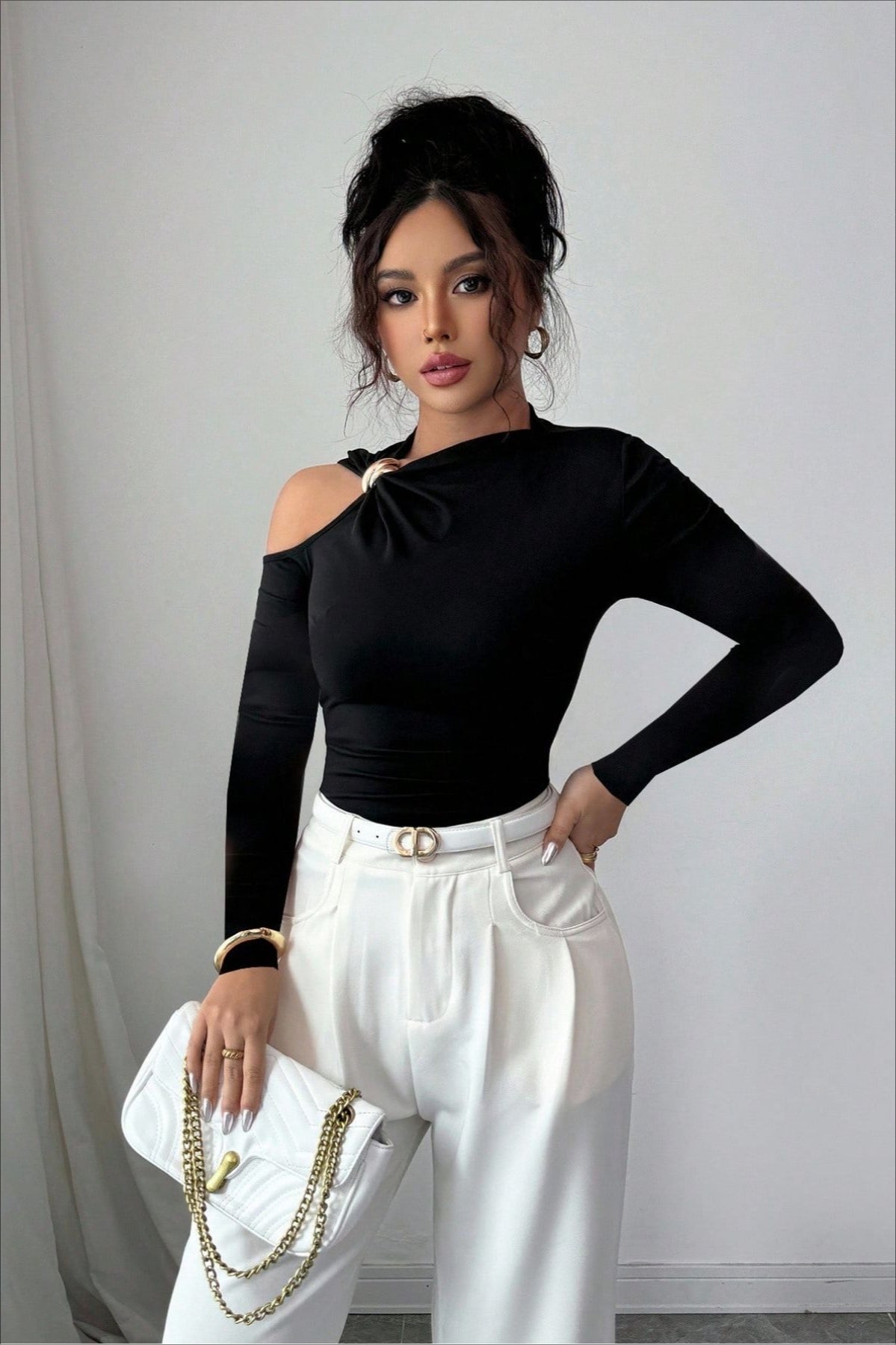 Classic Vintage Top with a Flattering Fit