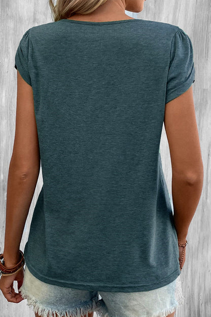 Beautifully Finished T-Shirt in a Timeless Design