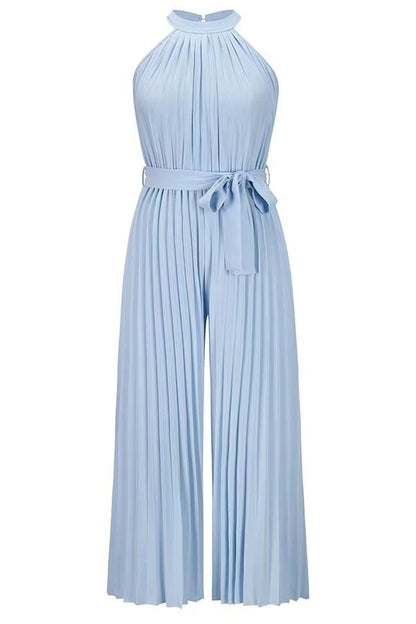 Sophisticated Garment with a Clean Classic Look