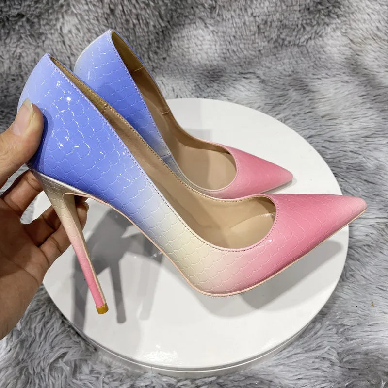 Well Tailored Shoes with a Graceful Silhouette