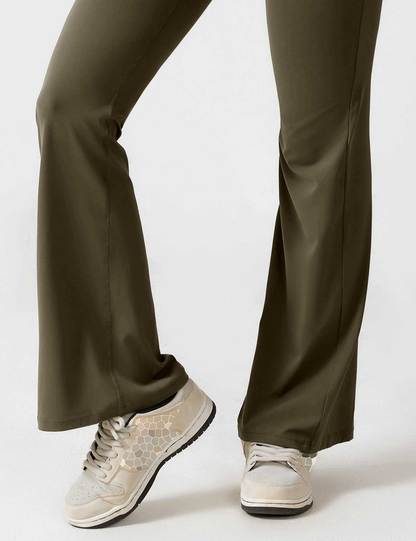 Sophisticated Garment with a Clean Classic Look