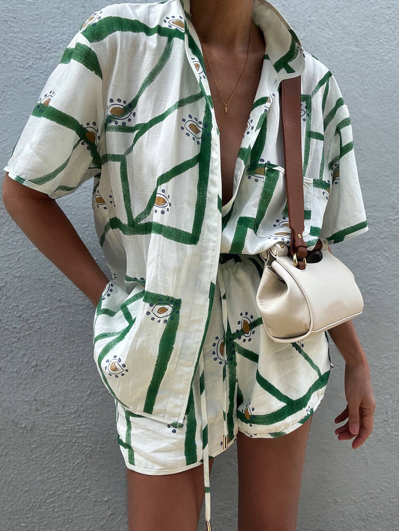 Polished Top with an Effortless Classic Look