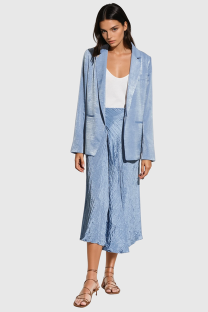Classic Vintage Garment with a Flattering Fit