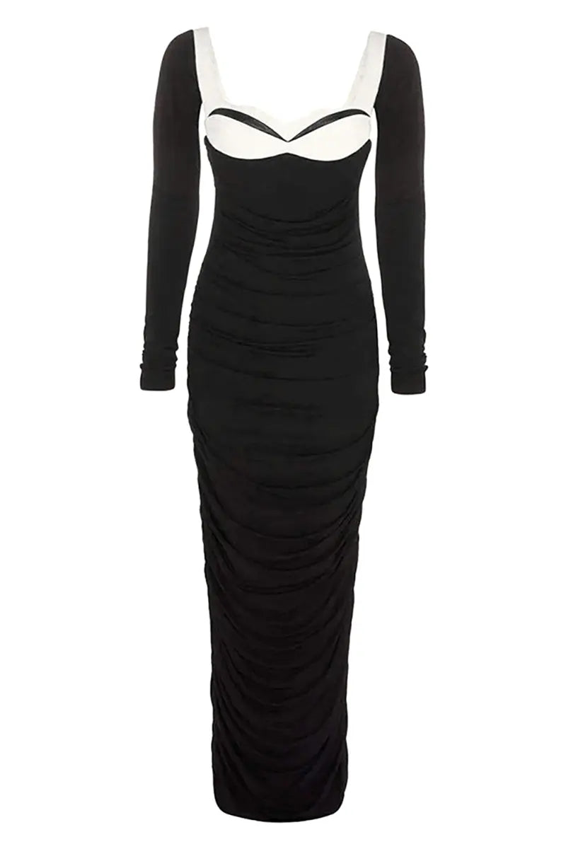 Classic Vintage Dress with a Flattering Fit