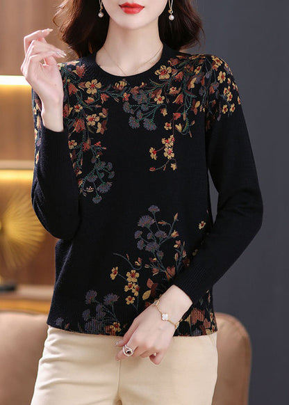 Gracefully Styled Top for Any Occasion