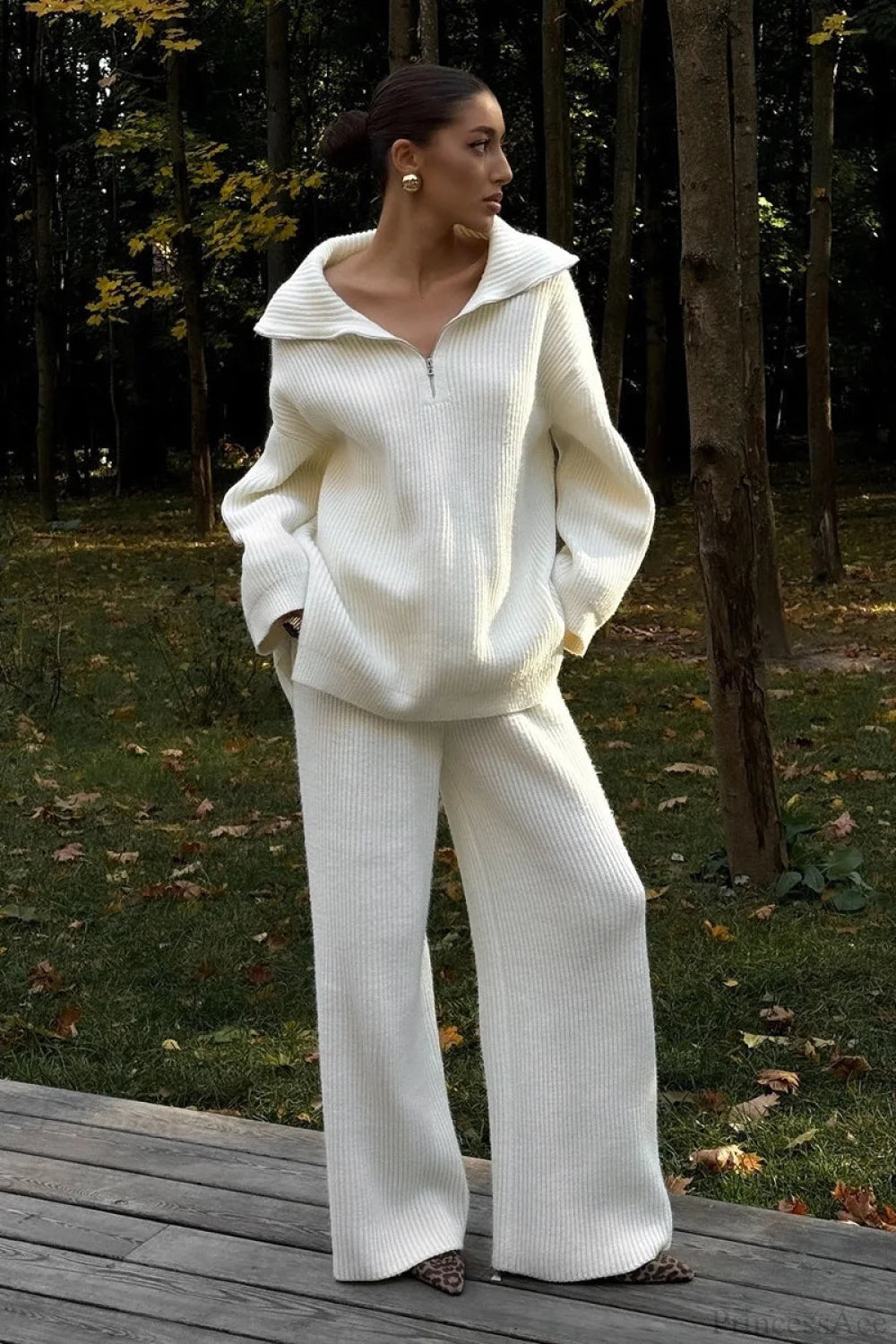 Gracefully Styled Garment for Any Occasion