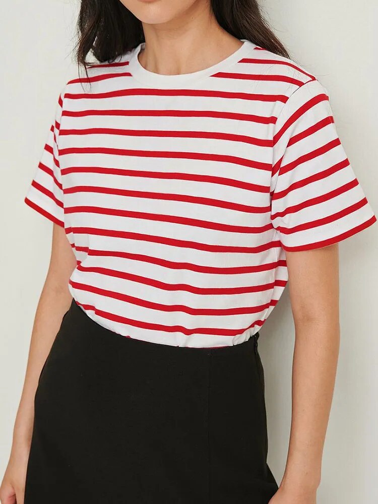 Beautifully Finished T-Shirt in a Timeless Design
