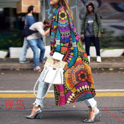 Elegantly Styled Coat for Everyday Wear