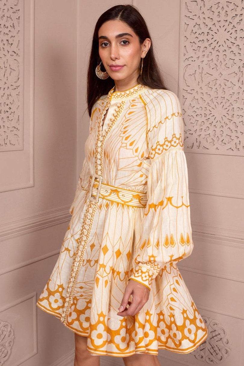 Gracefully Styled Dress for Any Occasion