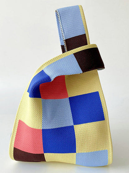 Well Tailored Bag with a Graceful Silhouette
