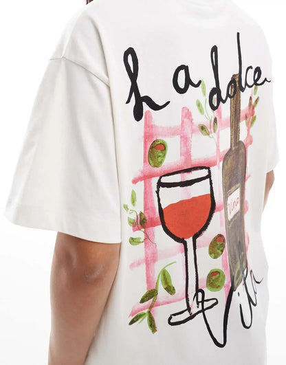 Well Tailored T-Shirt with a Graceful Silhouette