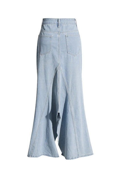 Beautifully Finished Garment in a Timeless Design