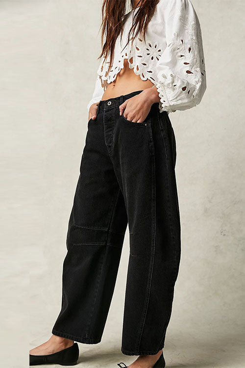 Well Tailored Garment with a Graceful Silhouette