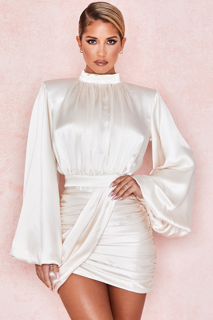 A Vintage Style Dress with Delicate Timeless Details