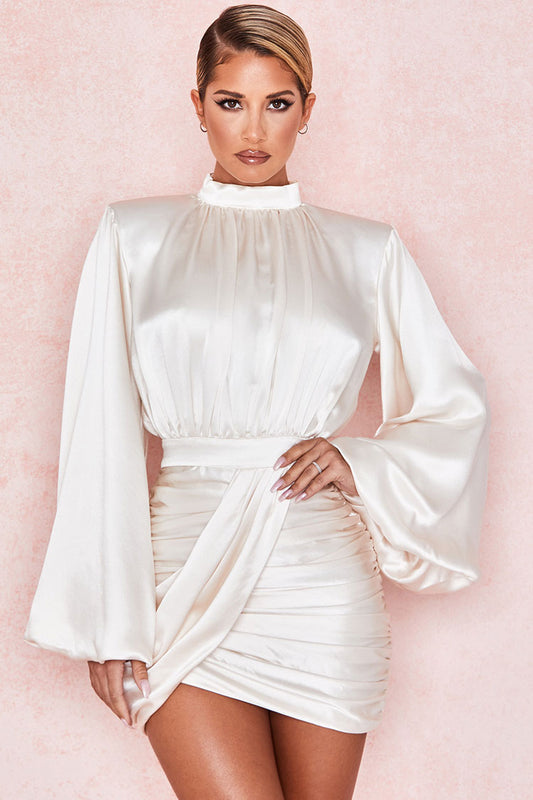 A Vintage Style Dress with Delicate Timeless Details