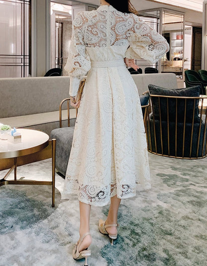 Gracefully Styled Dress for Any Occasion