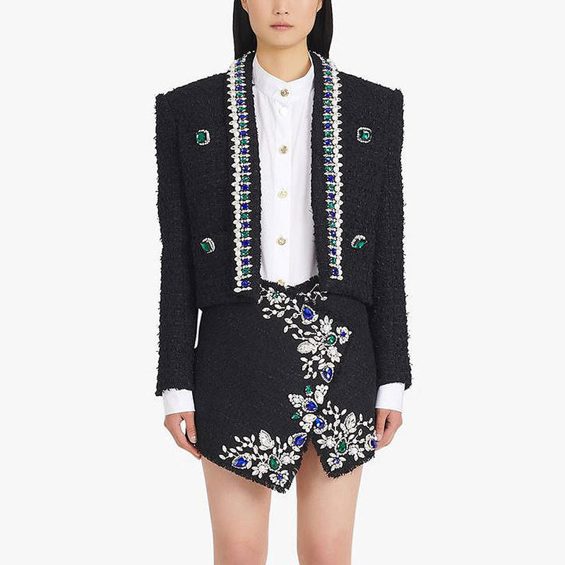Beautifully Finished Coat in a Timeless Design