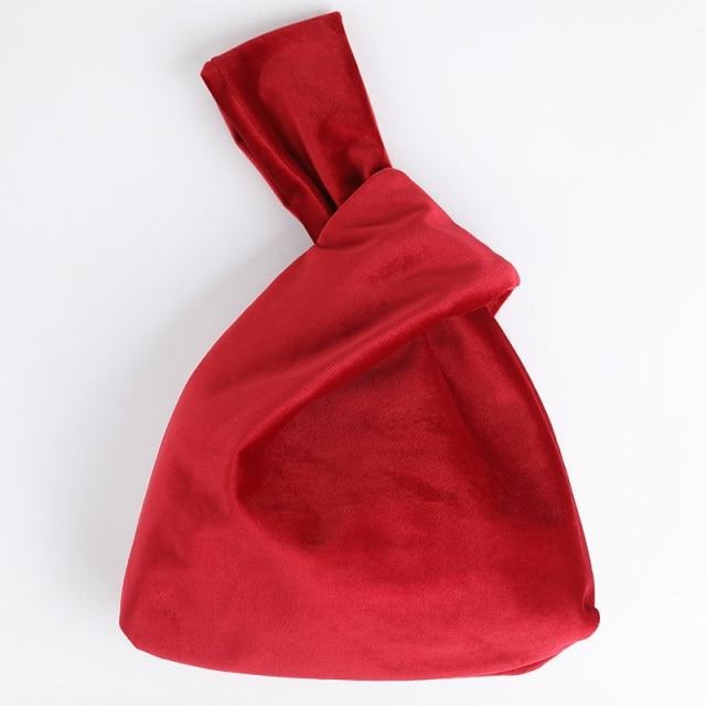 Classic Vintage Bag with a Flattering Fit
