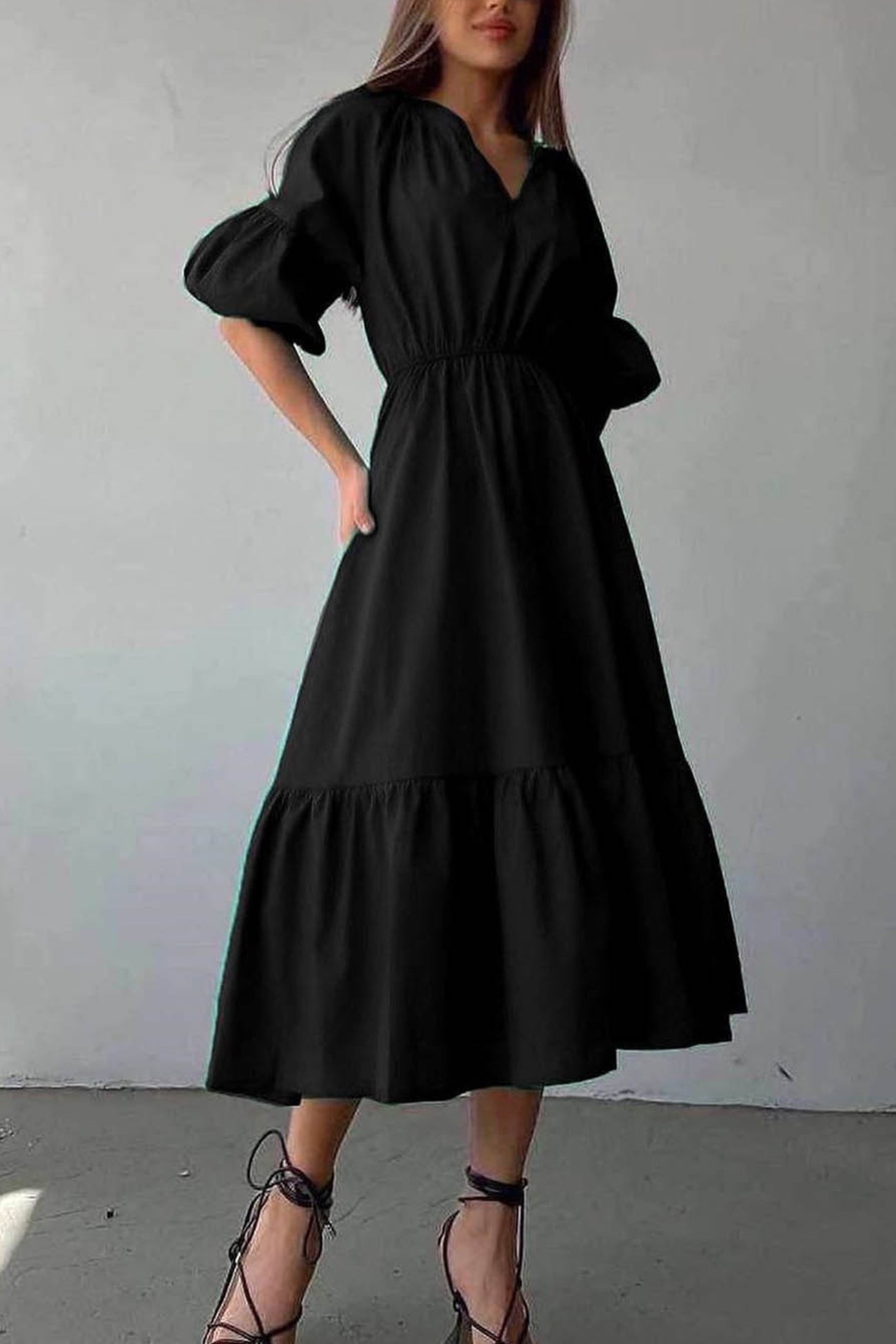 Beautifully Crafted Dress in a Classic Style