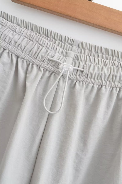 Gracefully Styled Pants for Any Occasion