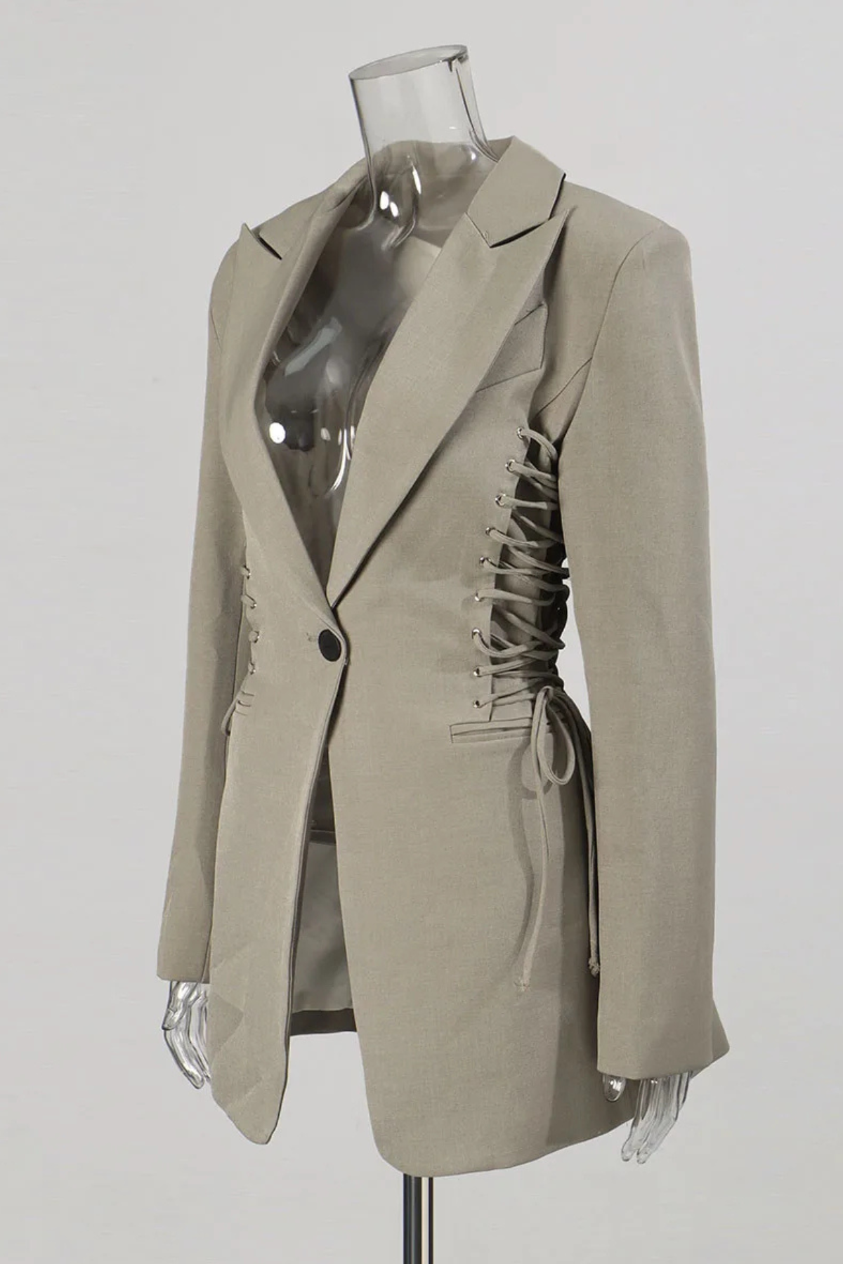 Gracefully Styled Jacket for Any Occasion