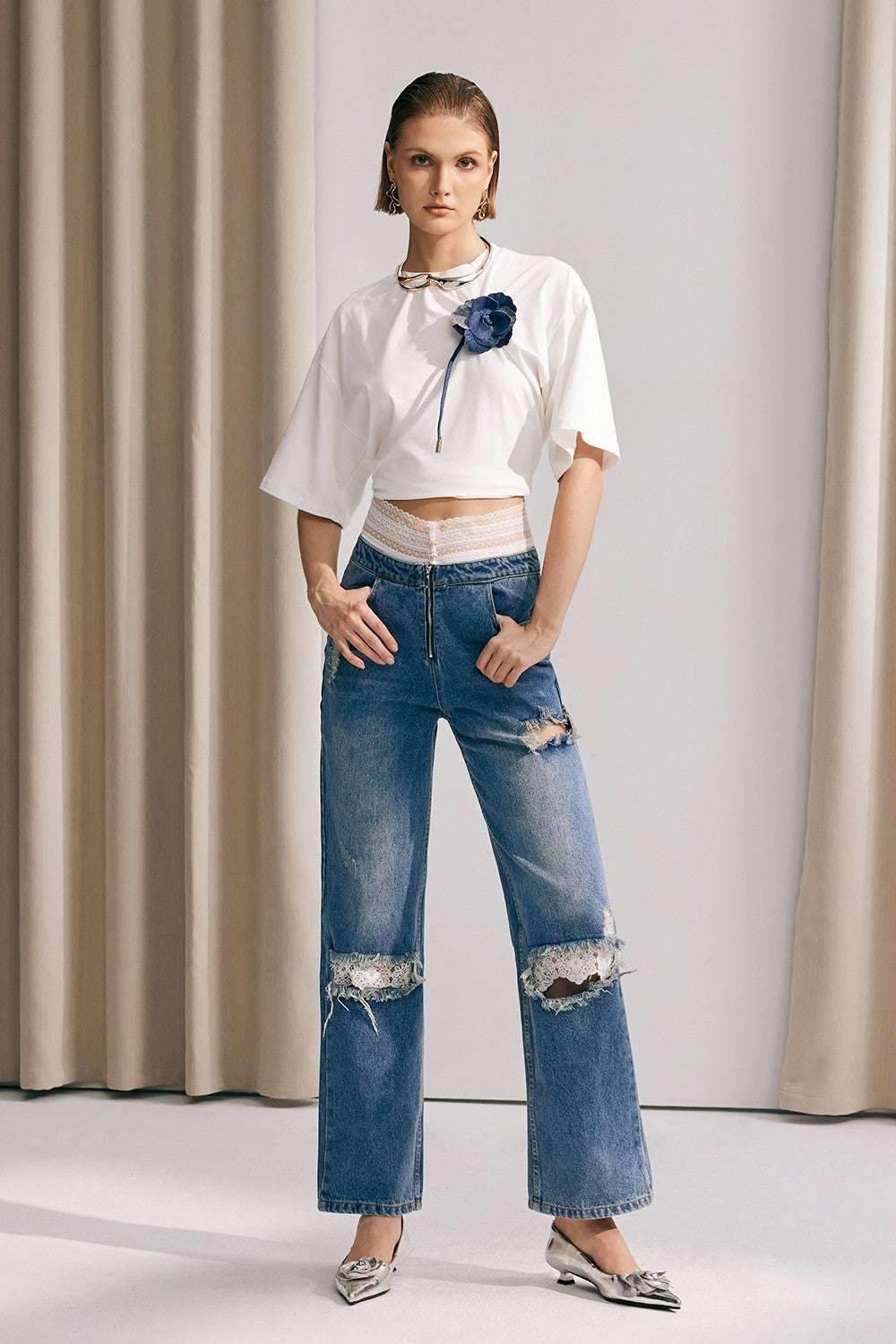 Well Tailored Garment with a Graceful Silhouette